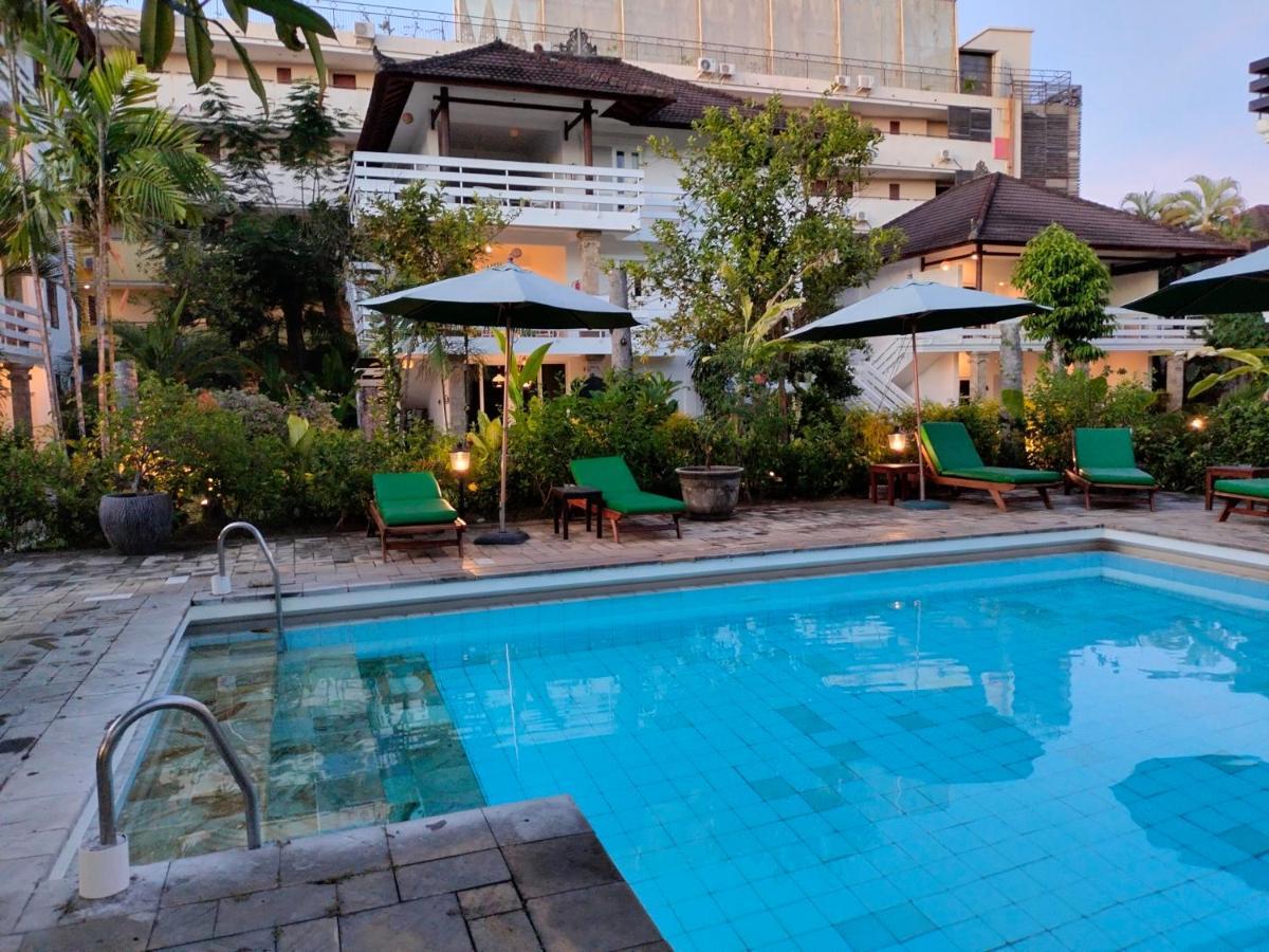 Hotel Grand Kumala Bali Legian  Ngoại thất bức ảnh